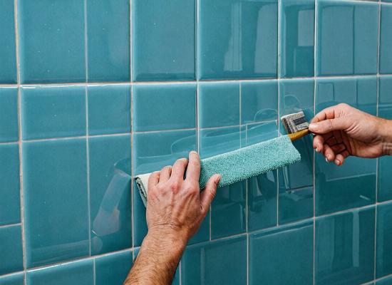 Tile refinishing service
